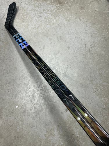 2 PACK 75 Flex P28 Senior CCM Jetspeed FT7 Pro Right Hand Hockey Stick Pro Stock (New)