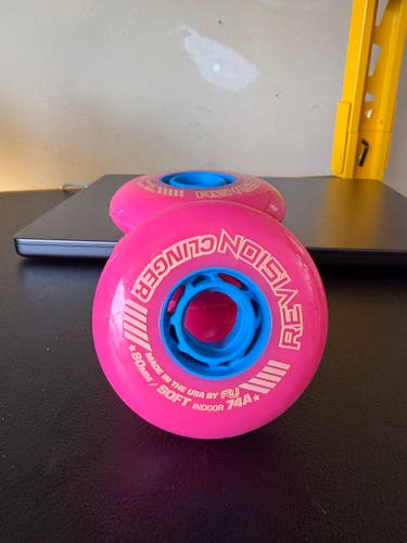 (4 Pack) Revision Clinger Soft Wheels Inline Roller Hockey Wheels 80MM