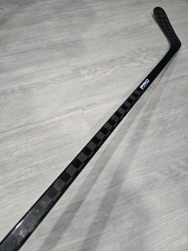 NEW! PRO Hockey Stick: Left 85 Flex Zegras Curve