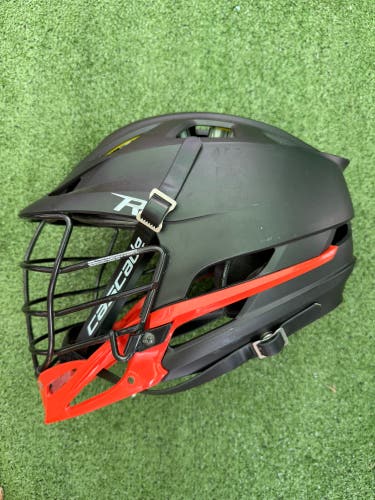 Cascade R Helmet | Adult | Buffalo Bandits Pro Stock