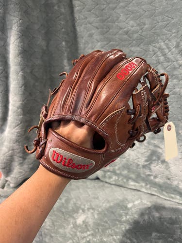 Brown Wilson A2000 RH Infield Baseball Glove 11.75" (Used)