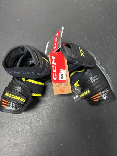 CCM Tacks XF Elbow Pads SR S (New)