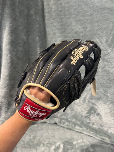 Black Rawlings Gold Glove Elite RH Outfield Baseball Glove 12.75" (Used)