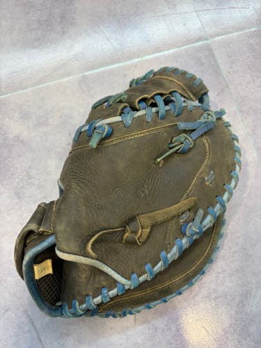 Bradley RH Catcher's Baseball Glove 31.5" (Used)