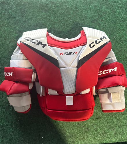 CCM YTFlex 3 Goalie Chest Protector (Used) | Youth L/XL