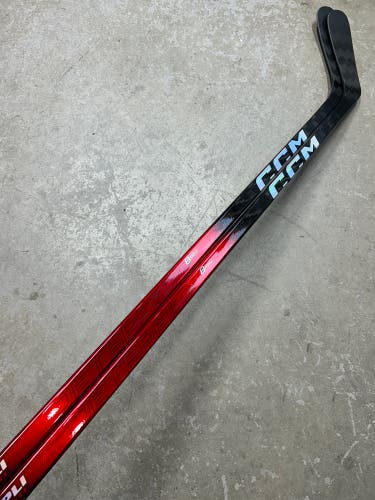 2 PACK 85 Flex P29 Senior CCM Jetspeed FT8 Pro Left Hand Hockey Stick Pro Stock (New)