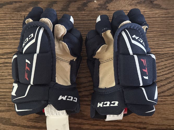 CCM JetSpeed FT1 Gloves 8" (Used)