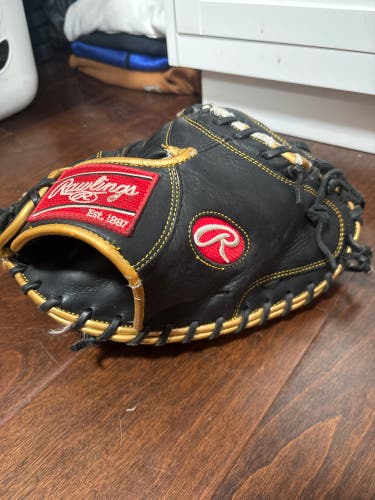 2024 Rawlings R9 RH Catcher's Baseball Glove 32.5" (Used)