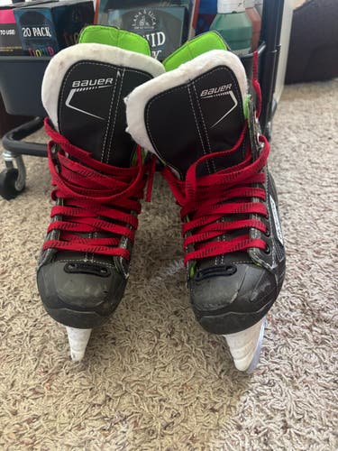 Bauer X-LS Hockey Skates Regular Width Size 1 (Used)