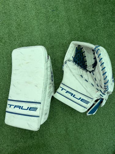 True L87 Goalie Glove & Blocker Set Regular | Intermediate