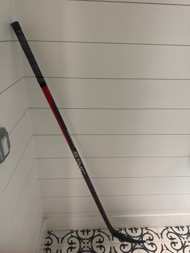 Senior Bauer Nexus Sync Right Handed Hockey Stick P92M 77 Flex Pro Stock (Used)