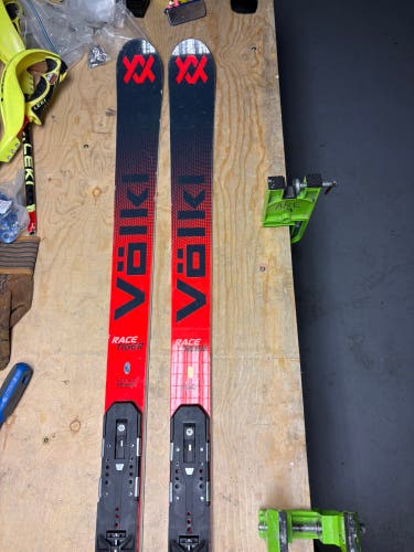 Unisex 2025 Volkl Racetiger GS 178 cm Racing Skis Without Bindings (Used)