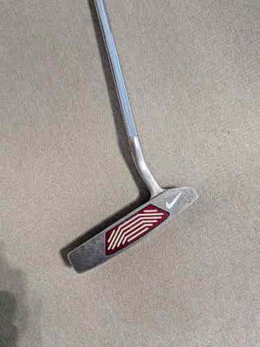 Nike Method Core MC2i Right Handed Putter 35" (Used)