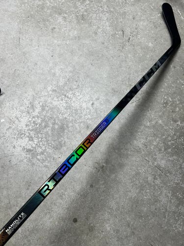 100 Flex P92 Senior CCM Trigger 8 Pro Left Hand Hockey Stick Pro Stock (New)