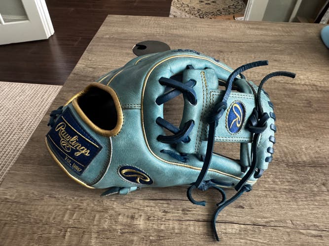 Rawlings Heart of the Hide RH Infield Baseball Glove 11.25" (Used)