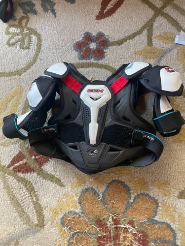 Small Junior CCM JetSpeed FT6 Pro Shoulder Pads (Used)