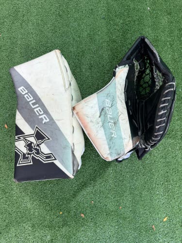 Bauer Vapor Hyperlite 2 Goalie Glove & Blocker Set Regular | Senior | Providence College Pro Stock