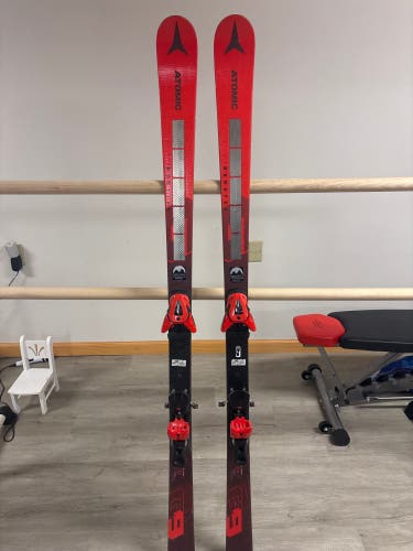 Atomic Redster G9 159 cm Racing Skis With Bindings Max Din 12 (Used)