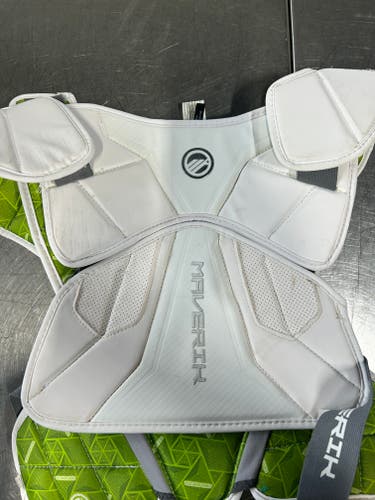 Large Adult Maverik M5 Shoulder Pads (Used)