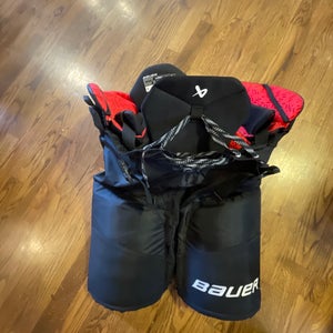 Women's Senior Large Bauer Vapor 2X Hockey Pants (Used)