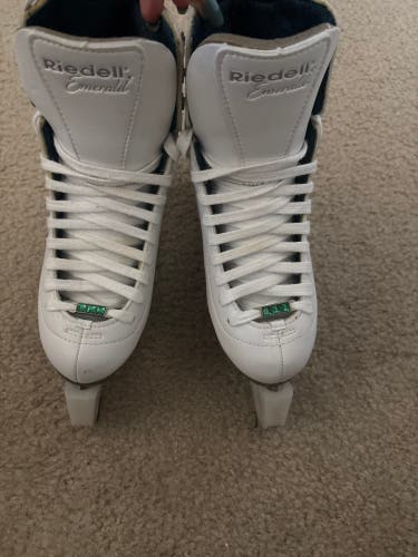 Riedell Figure Skates B Adult 7 (Used)