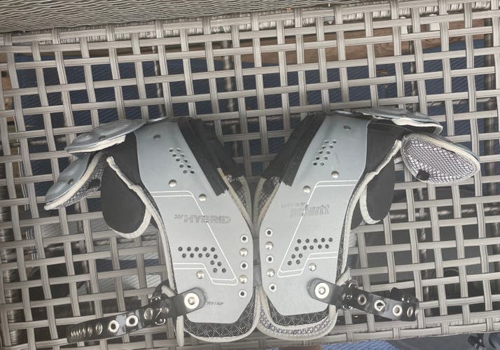 Large Adult Schutt Shoulder Pads (Used)