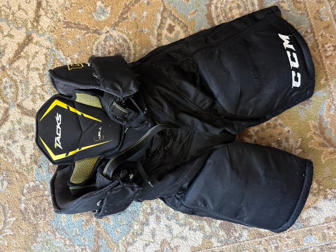 Men's Junior Large CCM Tacks Hockey Pants (Used)