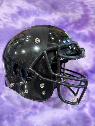 Youth Small Schutt Vengeance A11 Helmet (Used)