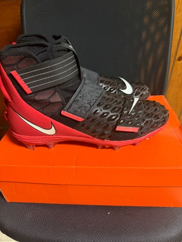 Men's Size M 16.0 (W 17.0) Nike Force Savage Elite 2 High Top Molded Cleats (New)