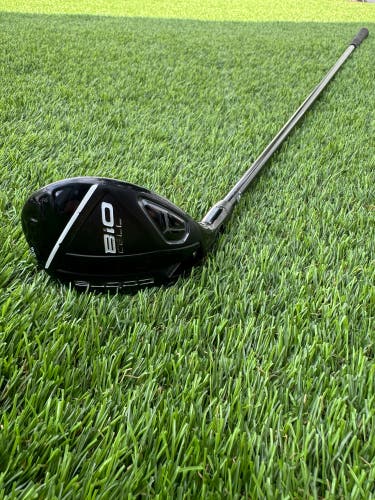 Men's 2014 Cobra Bio Cell Black Left Hand Hybrid Stiff Flex Loft 18 Graphite Shaft (Used)