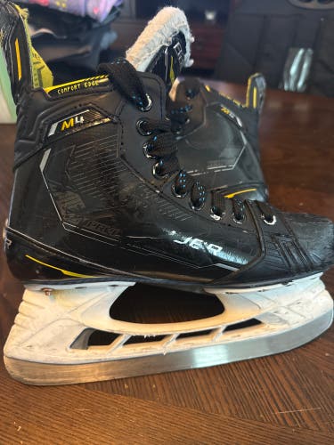 Bauer Supreme M4 Hockey Skates Size 5 (Used)