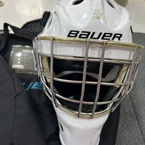Junior 2021 Bauer 940 Goalie Mask (Used)