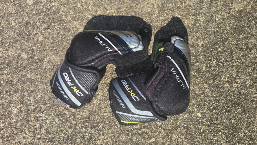 Junior Small Warrior Alpha DX Pro Elbow Pads (Used)