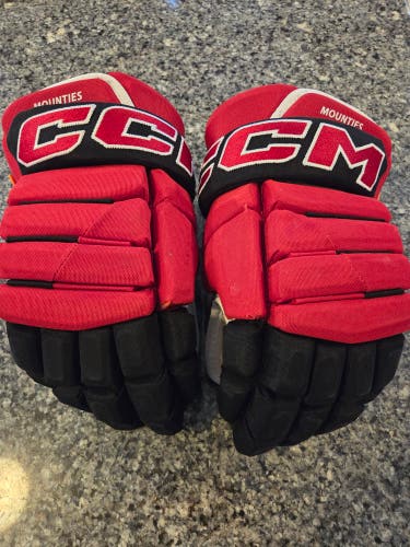 CCM HG4P3C Gloves 14" (Used)
