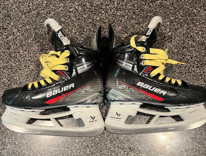Bauer Vapor X Shift Pro Hockey Skates Regular Width Size 2.5 (Used)