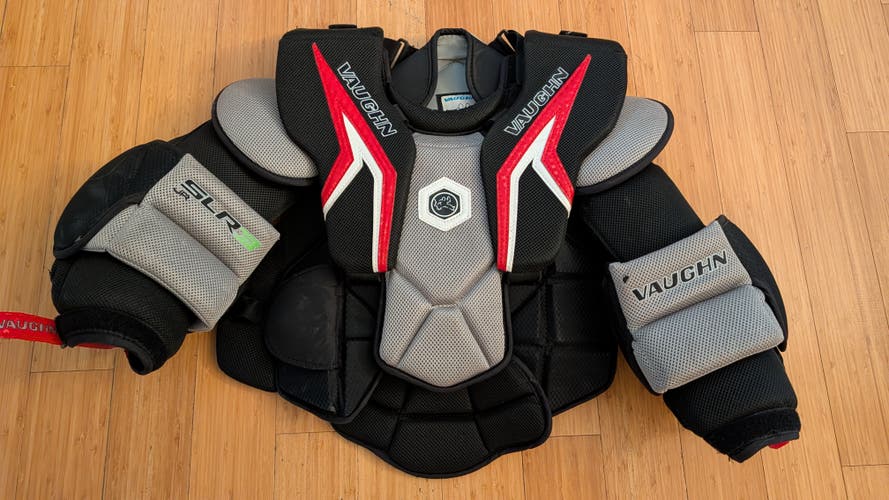 Vaughn Ventus SLR3 Goalie Chest Protector - Junior Large (Used)