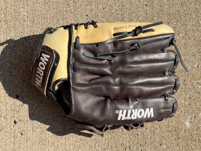 Worth SS135 13.5” Adult Softball Glove RHT H-Web Brown Tan Outfield
