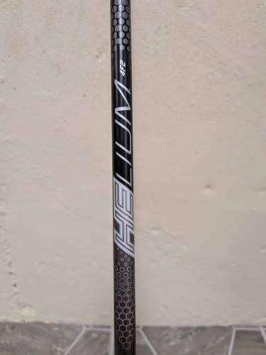 Men's UST Mamiya Helium Black 4 F2 Senior Flex Graphite Shaft (Used) - Callaway Adapter