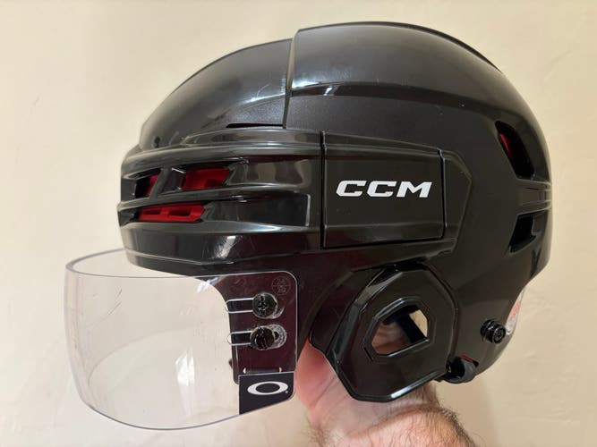 Medium CCM Tacks 70 Helmet (Used)