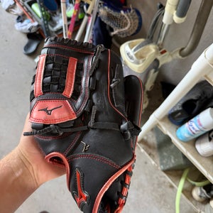 Mizuno MVP Prime RH Baseball Glove 12" (Used)