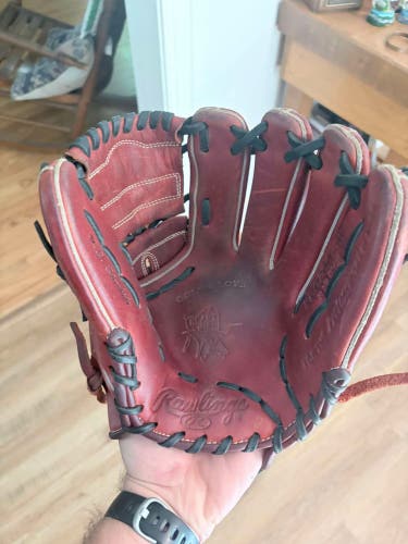 Rawlings Heart of the Hide RH Infield Baseball Glove 11.5" (Used)