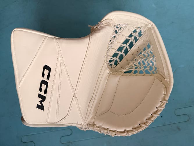 CCM Axis 2.5 Regular (New)