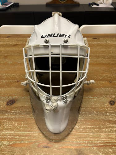 Senior Large 2023 Bauer 960 Goalie Mask (Used)
