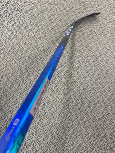 Junior Blue CCM JetSpeed FT8 Pro Left Hand Hockey Stick P29+1/4 40 Flex (New)