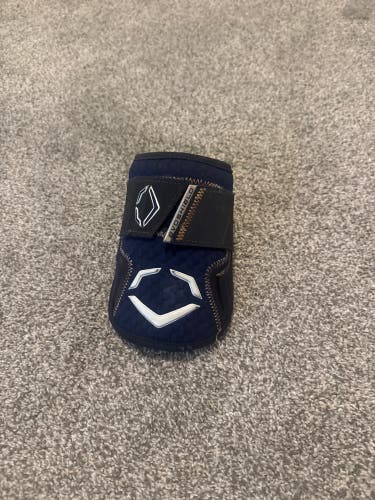 Navy Blue Senior EvoShield Elbow Guard Elbow Protection (Used)