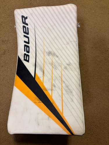 Bauer Vapor 2 Piece Hyperlite 2 Regular Pro Stock (Used)