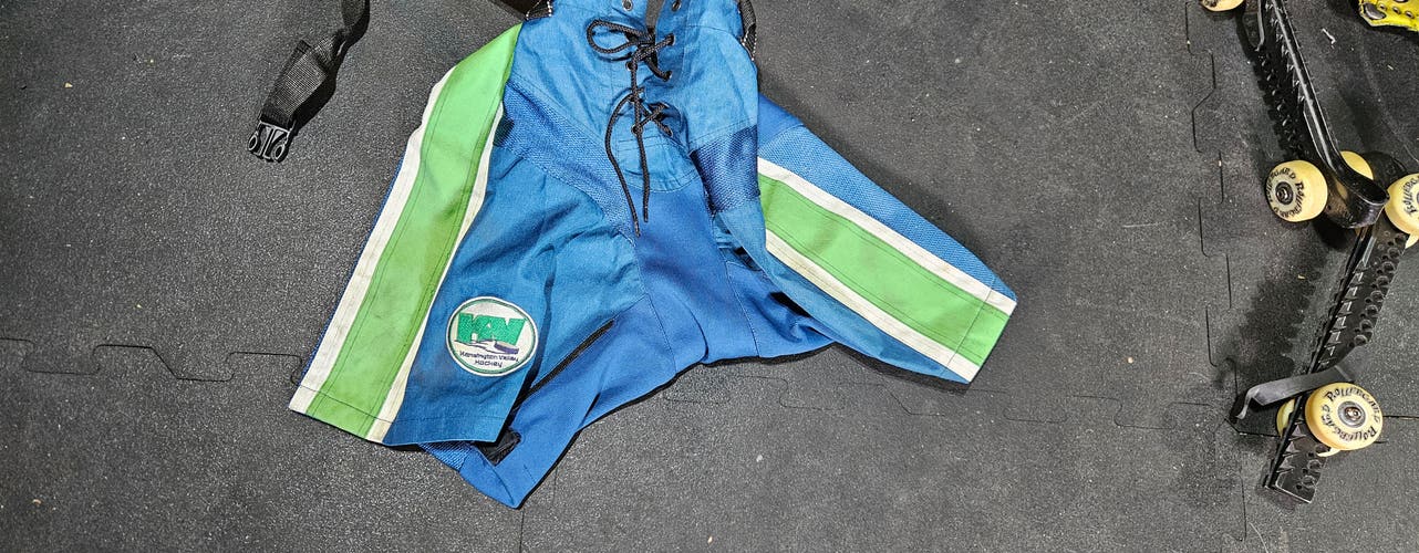 Kensington Valley Hockey KVH Junior Medium Hockey Pant Shell Blue Green Team Issued