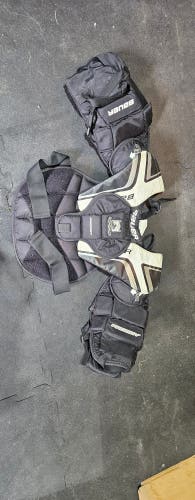 Bauer Prodigy 2.0 Youth XL Hockey Chest & Arm Protector