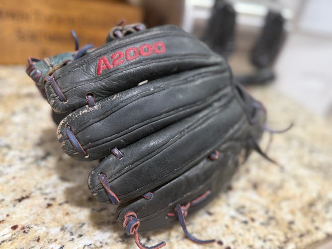WILSON A2000 HANLEY RAMIREZ 11.75 RHT BASEBALL GLOVE