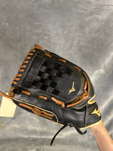 Brown Mizuno Prospect Select LH Pitcher's Baseball Glove 12" (Used)